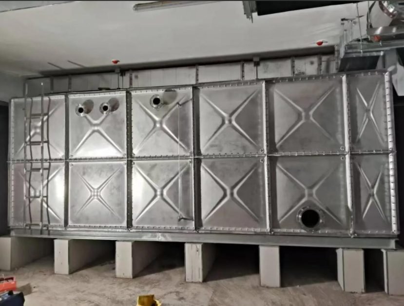 Stainless steel bolted tank for building water supply